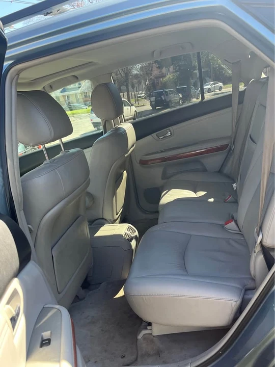 2007 Lexus RX 2nd Gen - Image 6 of 9