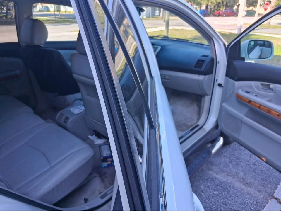 2007 Lexus RX 2nd Gen - Image 7 of 10