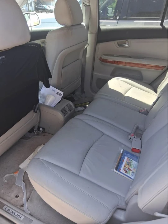 2007 Lexus RX 2nd Gen - Image 3 of 10