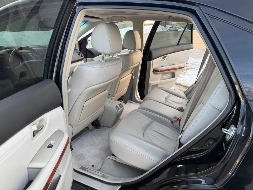 2007 Lexus RX 2nd Gen - Image 7 of 14