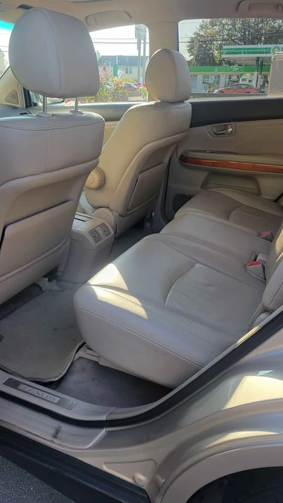 2007 Lexus RX 2nd Gen - Image 14 of 18