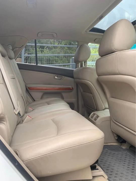 2007 Lexus RX 2nd Gen - Image 7 of 12