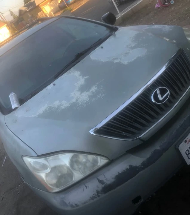 2007 Lexus RX 2nd Gen - Image 2 of 3