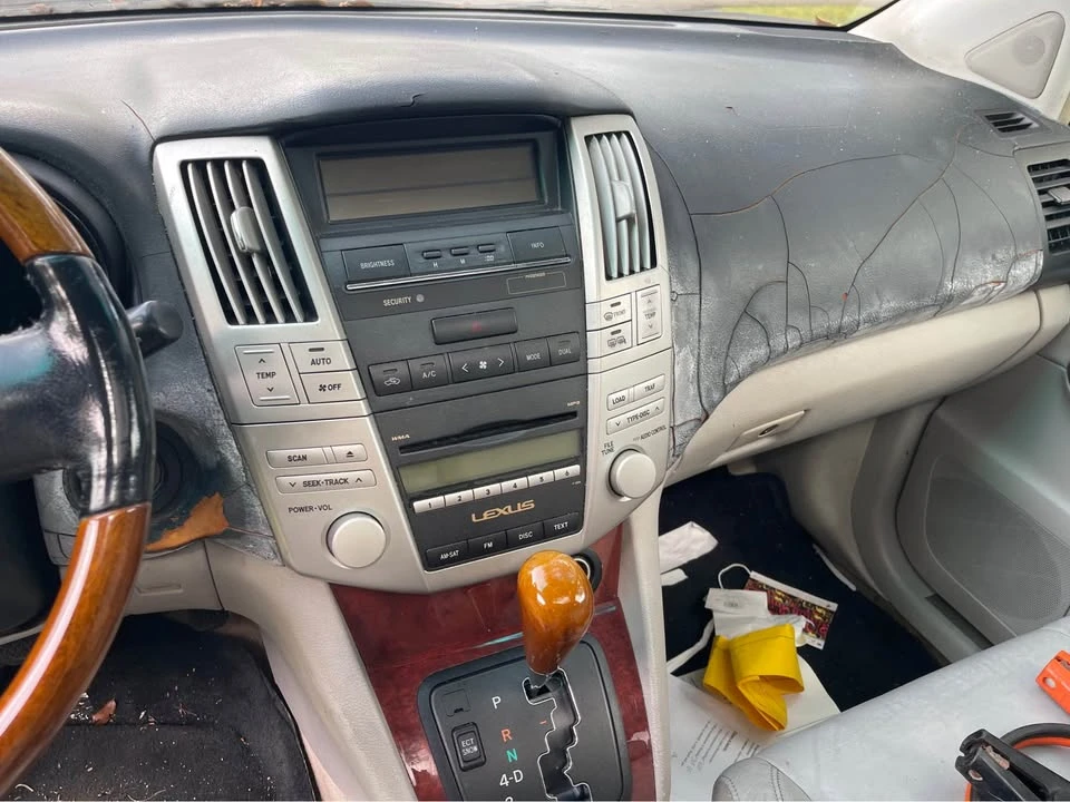 2007 Lexus RX 2nd Gen - Image 7 of 8