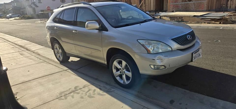 2007 Lexus RX 2nd Gen - Image 2 of 8
