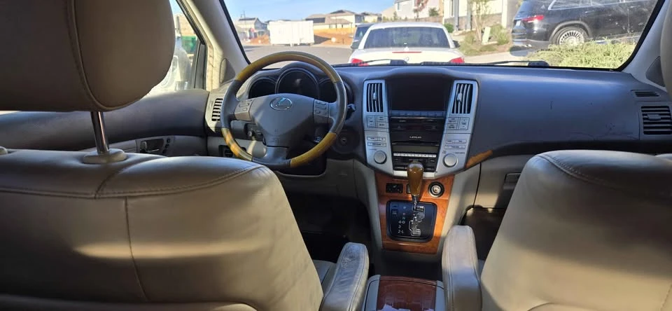 2007 Lexus RX 2nd Gen - Image 8 of 8