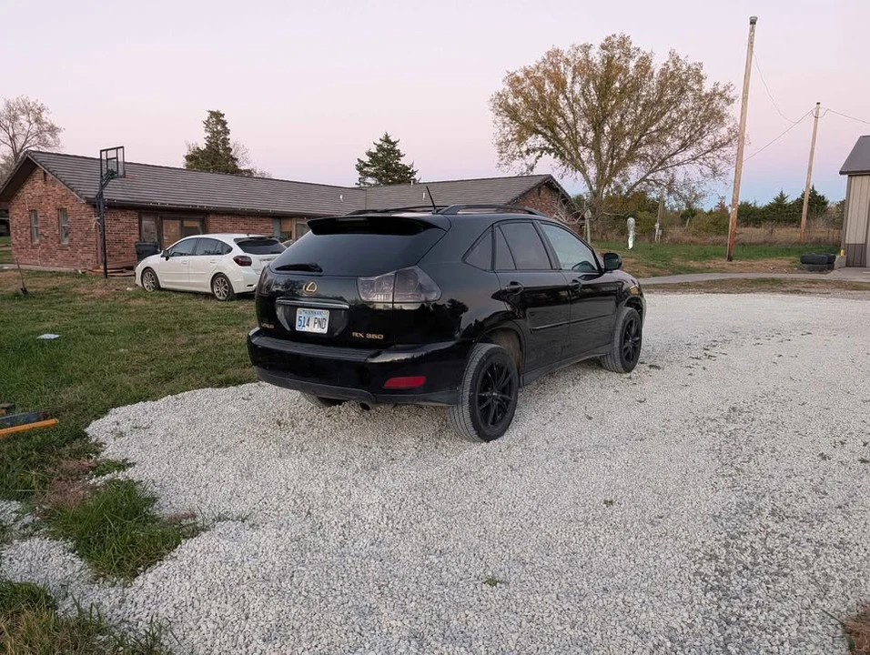 2007 Lexus RX 2nd Gen - Image 3 of 9