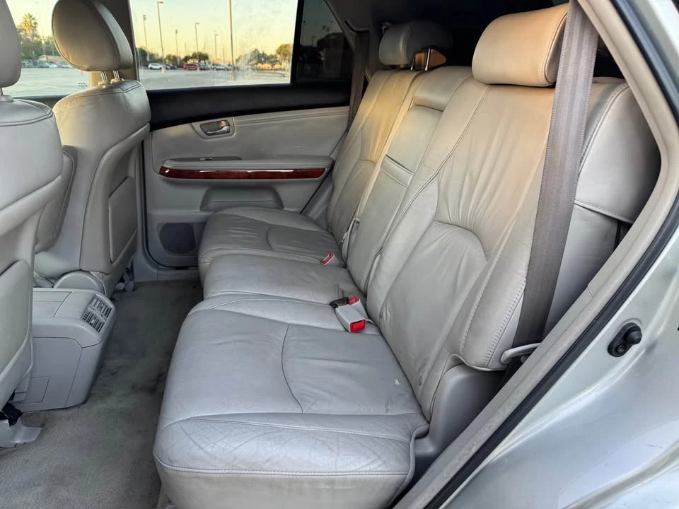 2007 Lexus RX 2nd Gen - Image 10 of 20