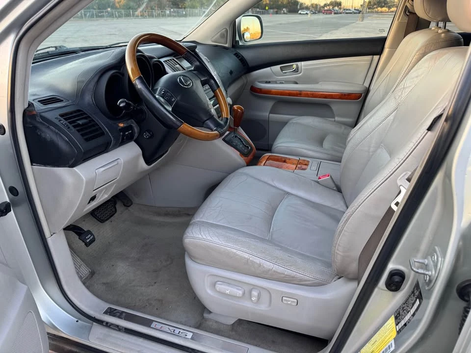 2007 Lexus RX 2nd Gen - Image 8 of 20