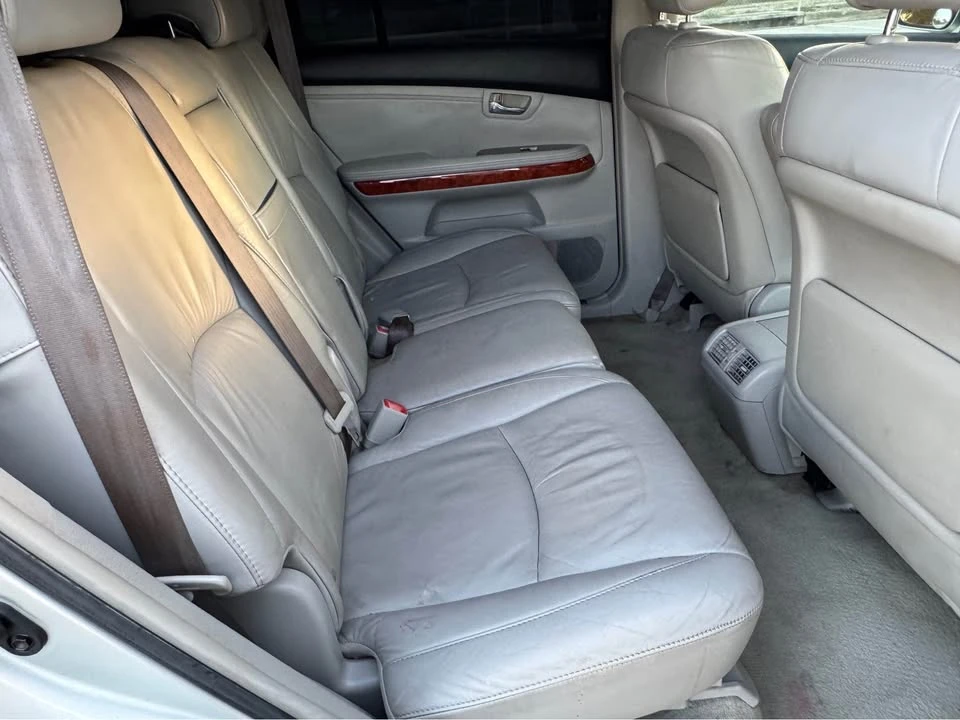 2007 Lexus RX 2nd Gen - Image 12 of 20