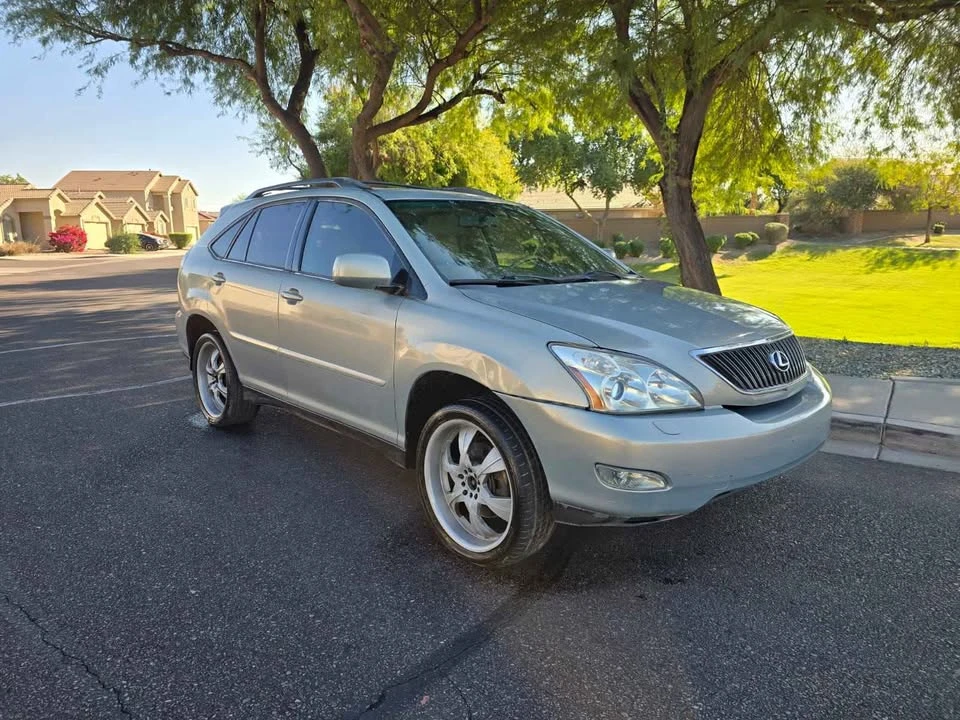 2007 Lexus RX 2nd Gen - Image 3 of 9