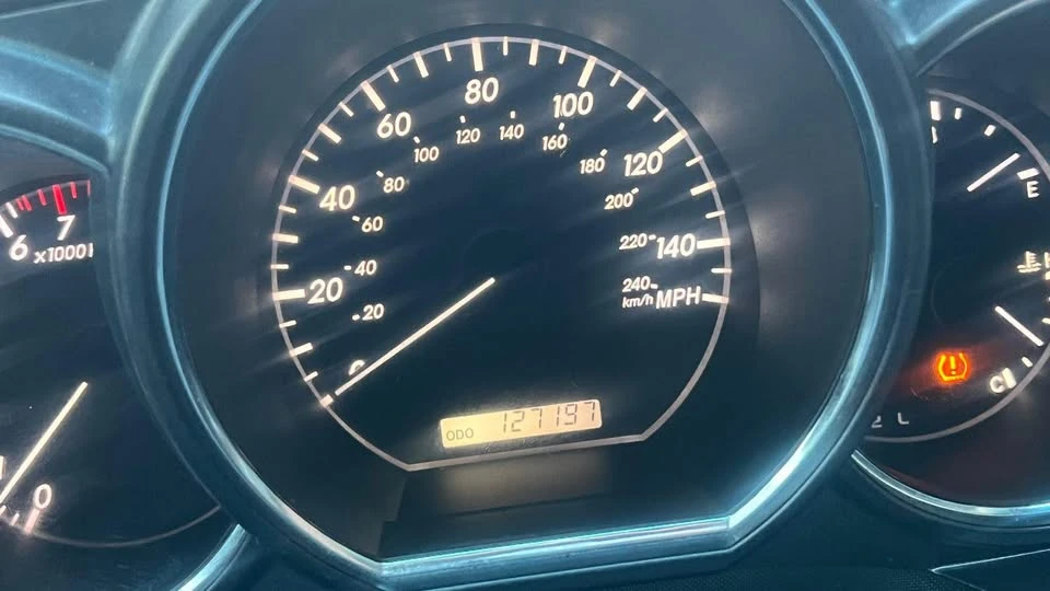 2007 Lexus RX 2nd Gen - Image 8 of 20