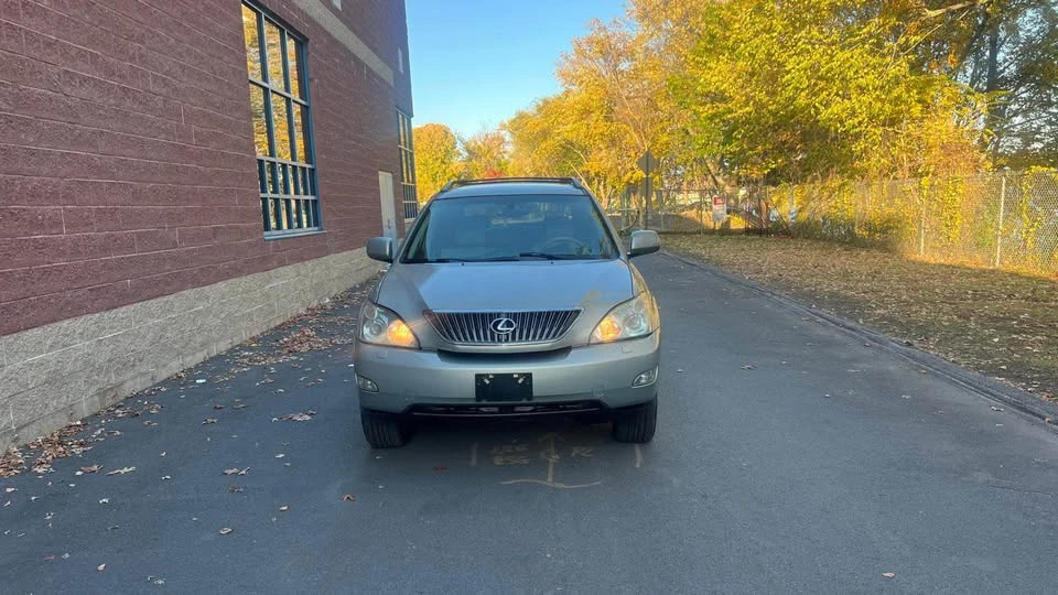 2007 Lexus RX 2nd Gen - Image 2 of 20