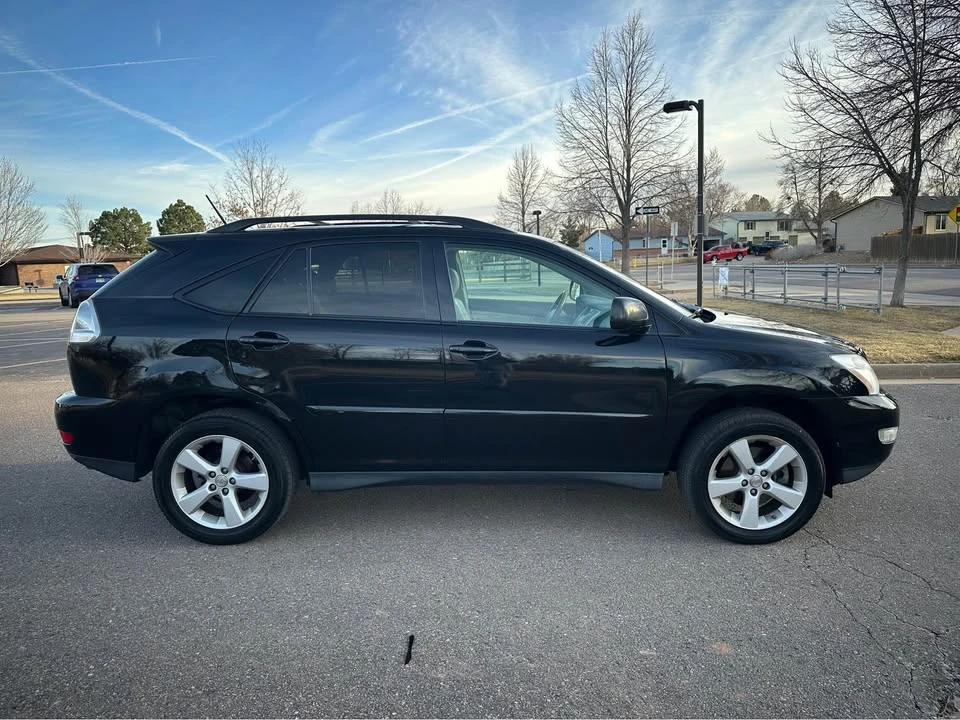 2007 Lexus RX 2nd Gen - Image 5 of 10