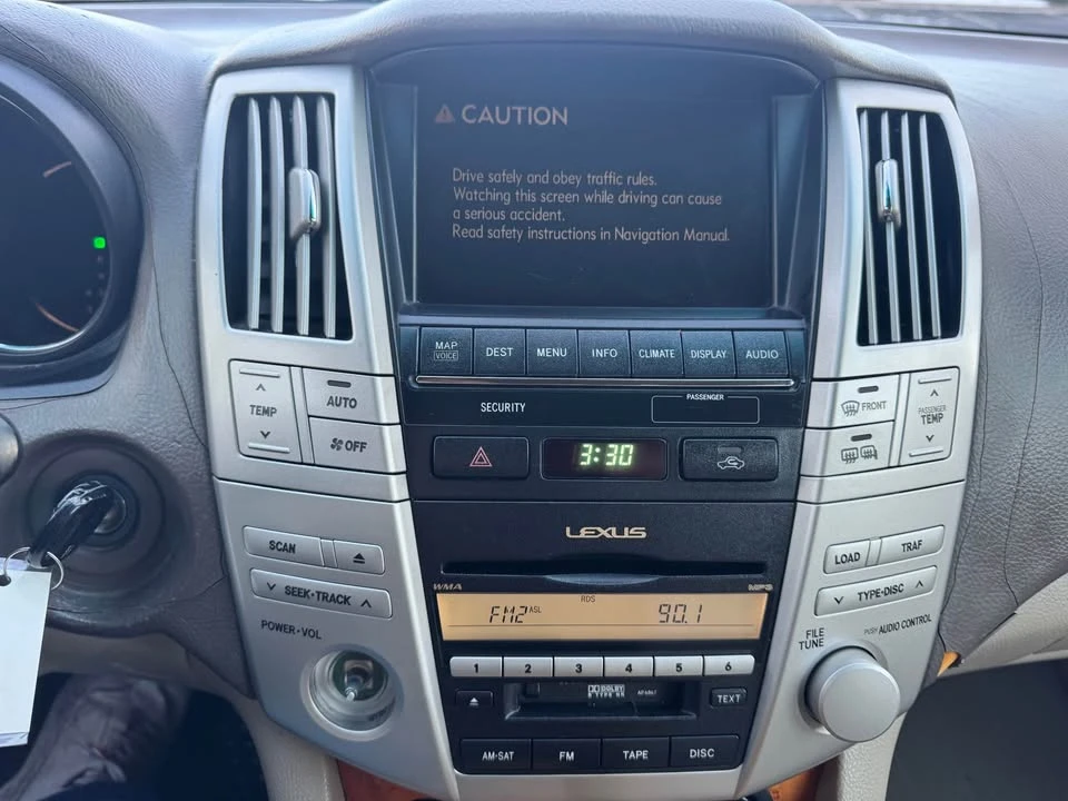 2007 Lexus RX 2nd Gen - Image 19 of 20