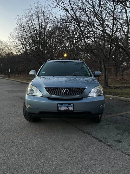 2007 Lexus RX 2nd Gen - Image 4 of 15