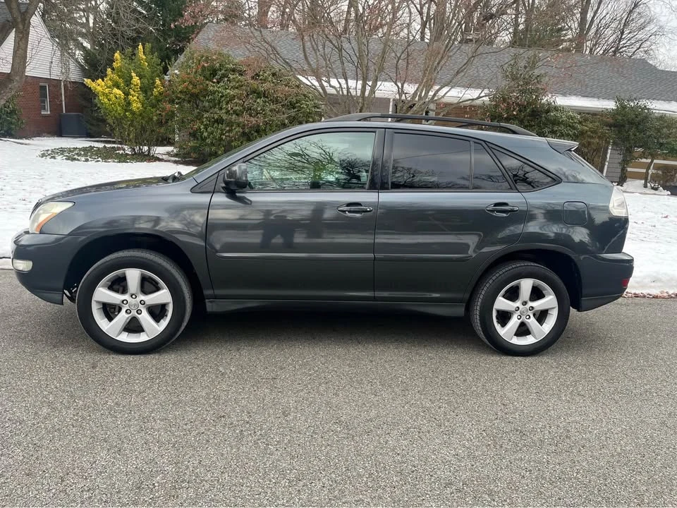 2007 Lexus RX 2nd Gen - Image 16 of 19