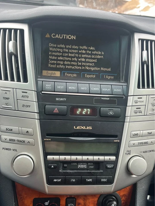 2007 Lexus RX 2nd Gen - Image 15 of 19