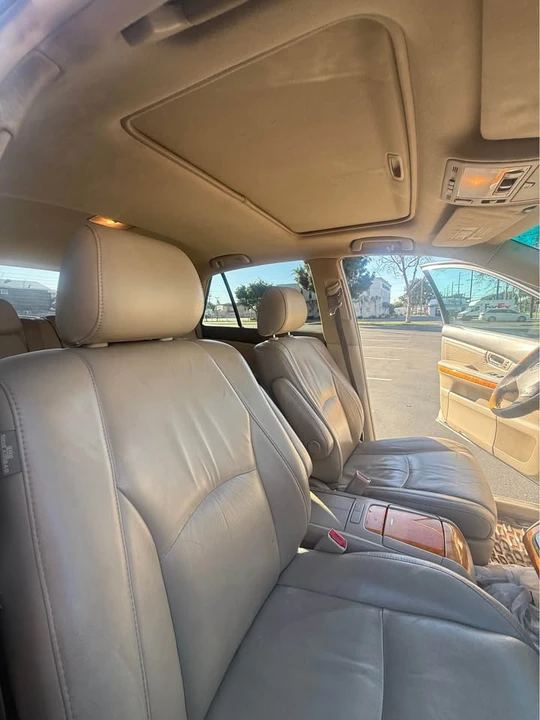 2007 Lexus RX 2nd Gen - Image 8 of 20
