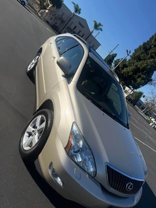 2007 Lexus RX 2nd Gen - Image 10 of 20