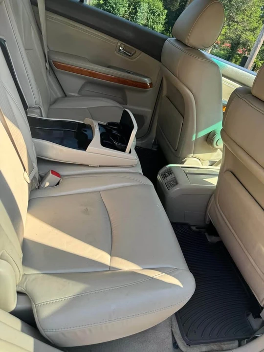 2007 Lexus RX 2nd Gen - Image 4 of 18