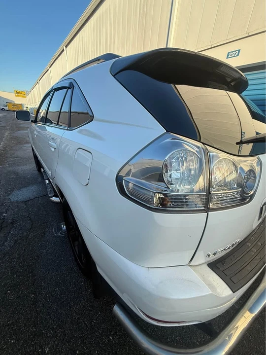 2007 Lexus RX 2nd Gen - Image 4 of 10