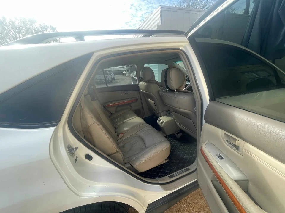 2007 Lexus RX 2nd Gen - Image 3 of 8