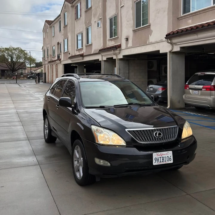 2007 Lexus RX 2nd Gen - Image 2 of 7