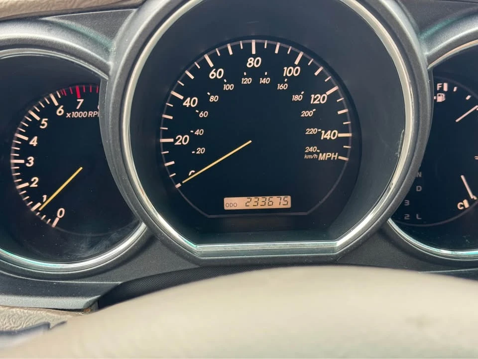 2007 Lexus RX 2nd Gen - Image 6 of 15