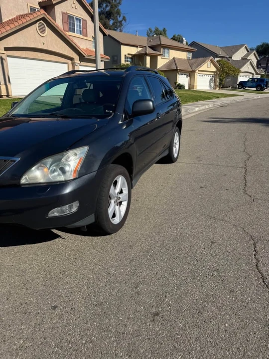 2007 Lexus RX 2nd Gen - Image 3 of 11