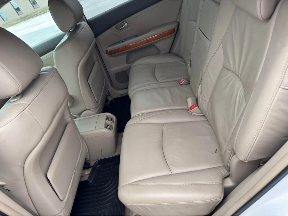 2007 Lexus RX 2nd Gen - Image 5 of 15