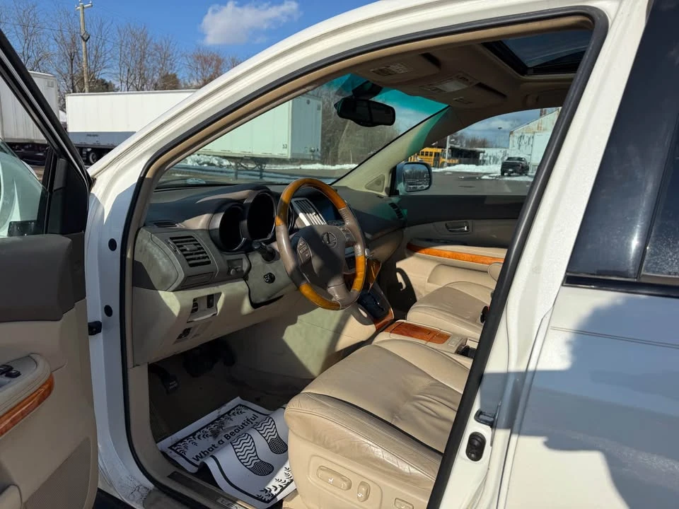 2007 Lexus RX 2nd Gen - Image 7 of 17