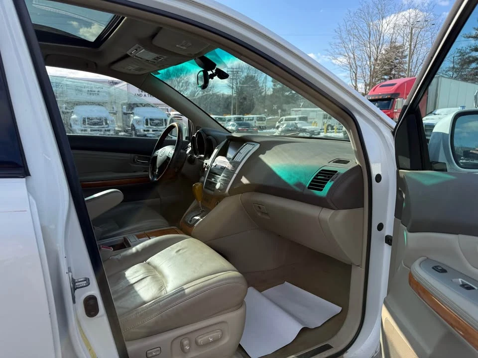 2007 Lexus RX 2nd Gen - Image 15 of 17