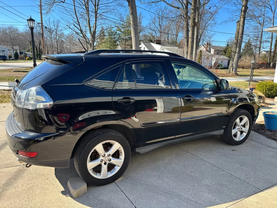 2007 Lexus RX 2nd Gen - Image 3 of 10