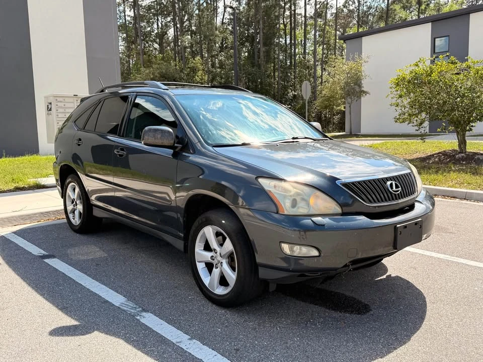 2007 Lexus RX 2nd Gen - Image 2 of 11
