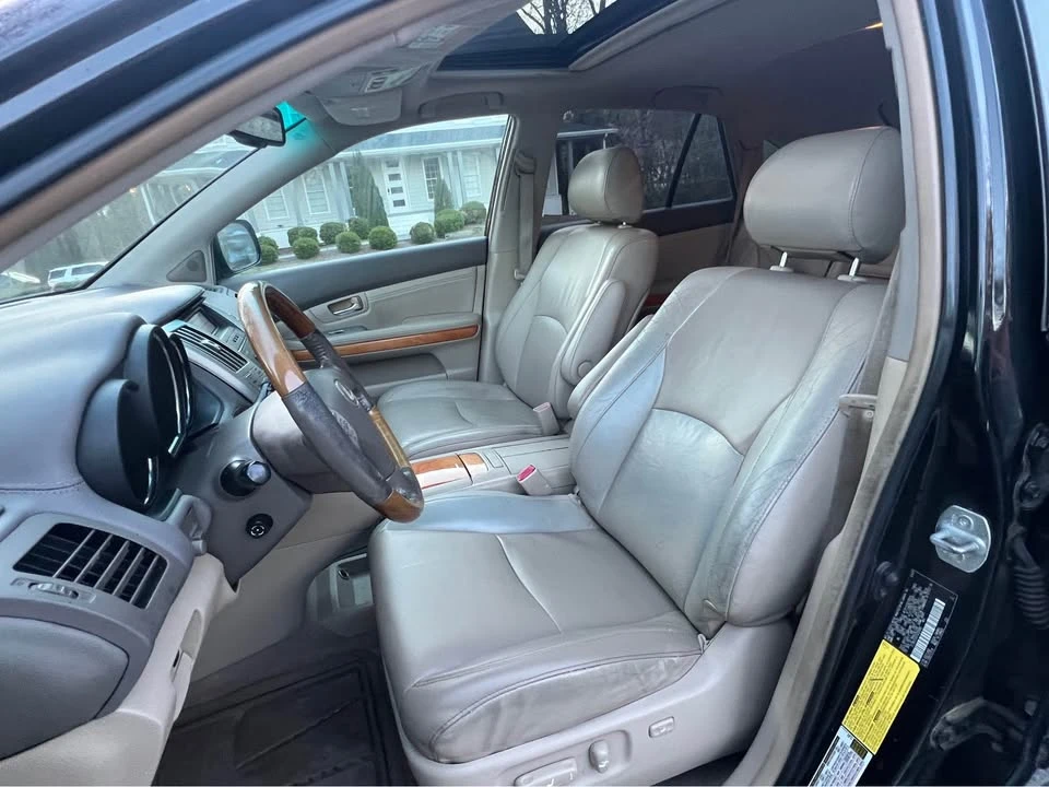 2007 Lexus RX 2nd Gen - Image 8 of 15
