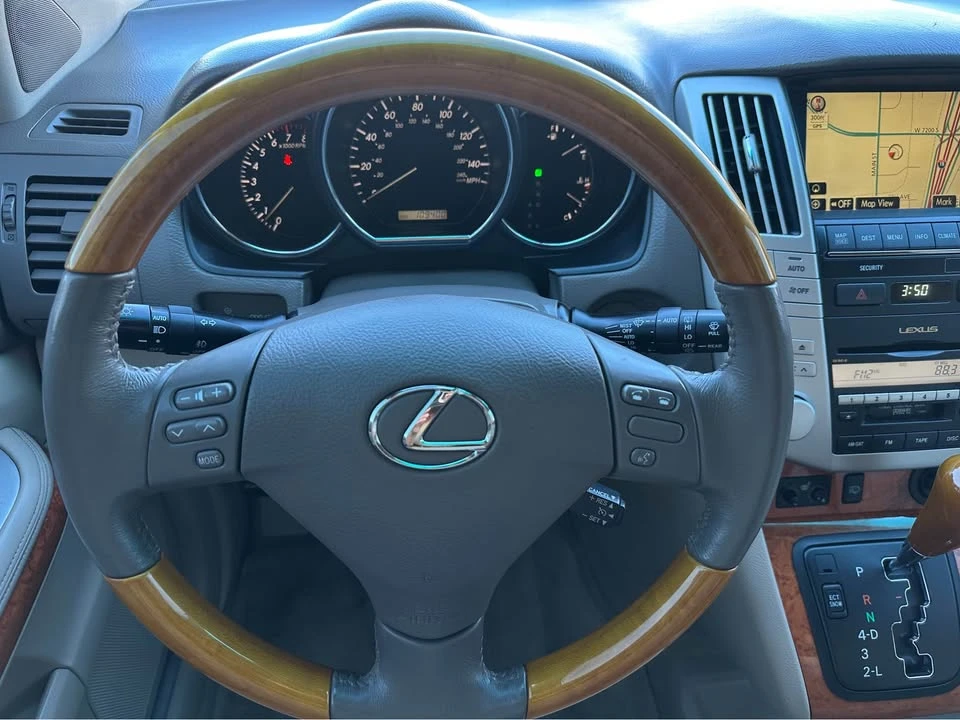 2007 Lexus RX 2nd Gen - Image 11 of 20