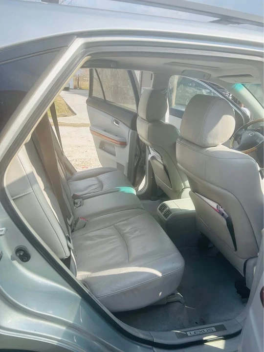 2007 Lexus RX 2nd Gen - Image 4 of 7