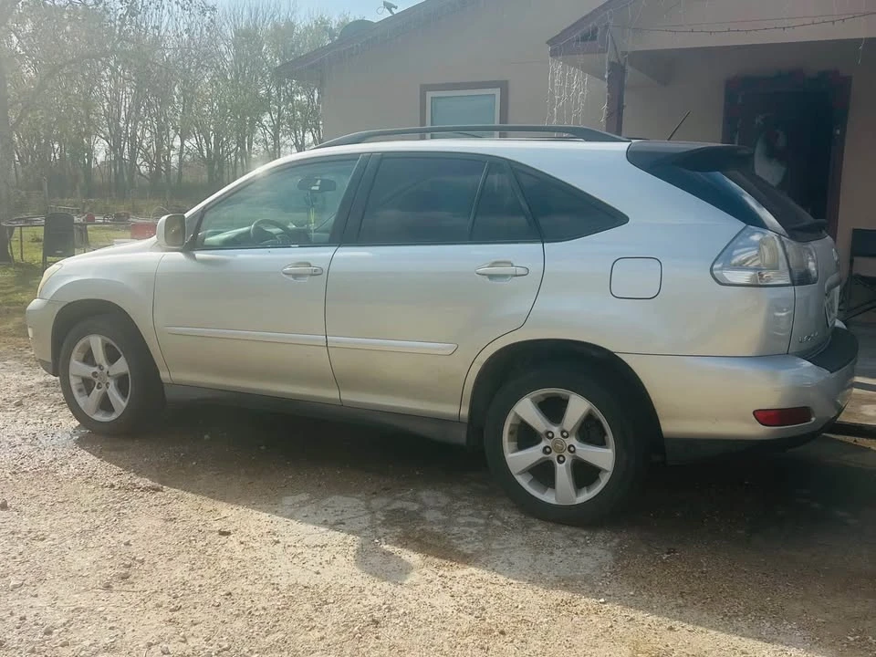 2007 Lexus RX 2nd Gen - Image 2 of 7