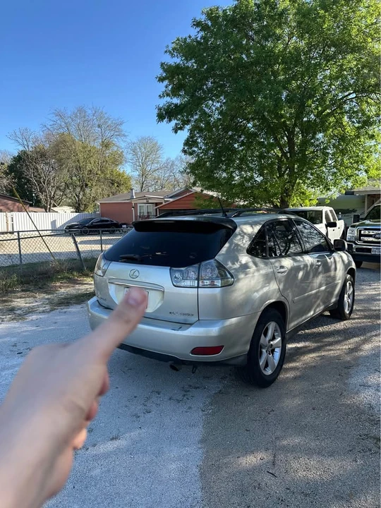 2007 Lexus RX 2nd Gen - Image 3 of 9