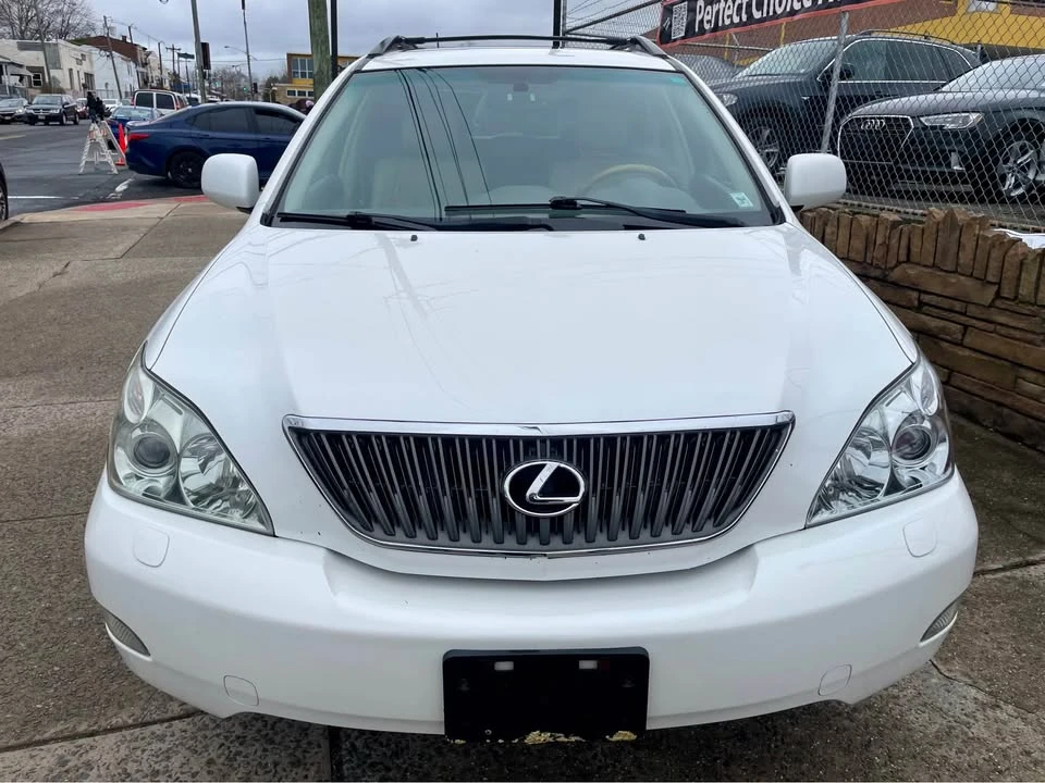 2007 Lexus RX 2nd Gen - Image 2 of 15
