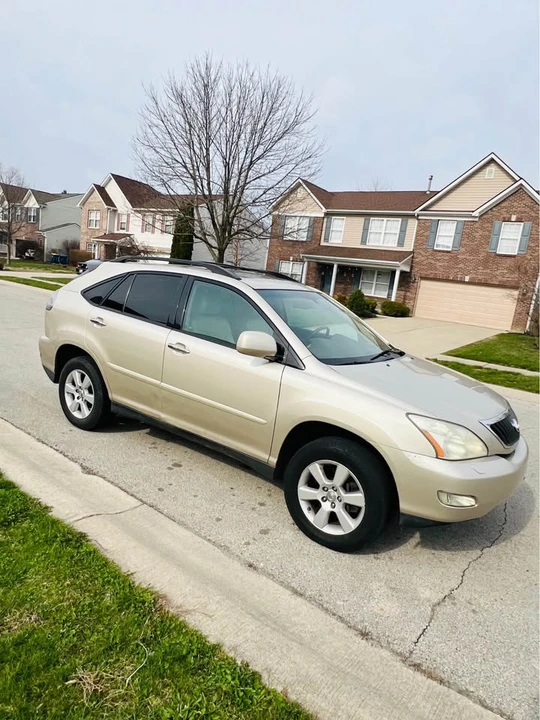 2007 Lexus RX 2nd Gen - Image 2 of 12