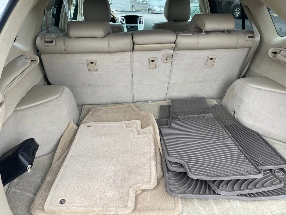 2007 Lexus RX 2nd Gen - Image 12 of 15