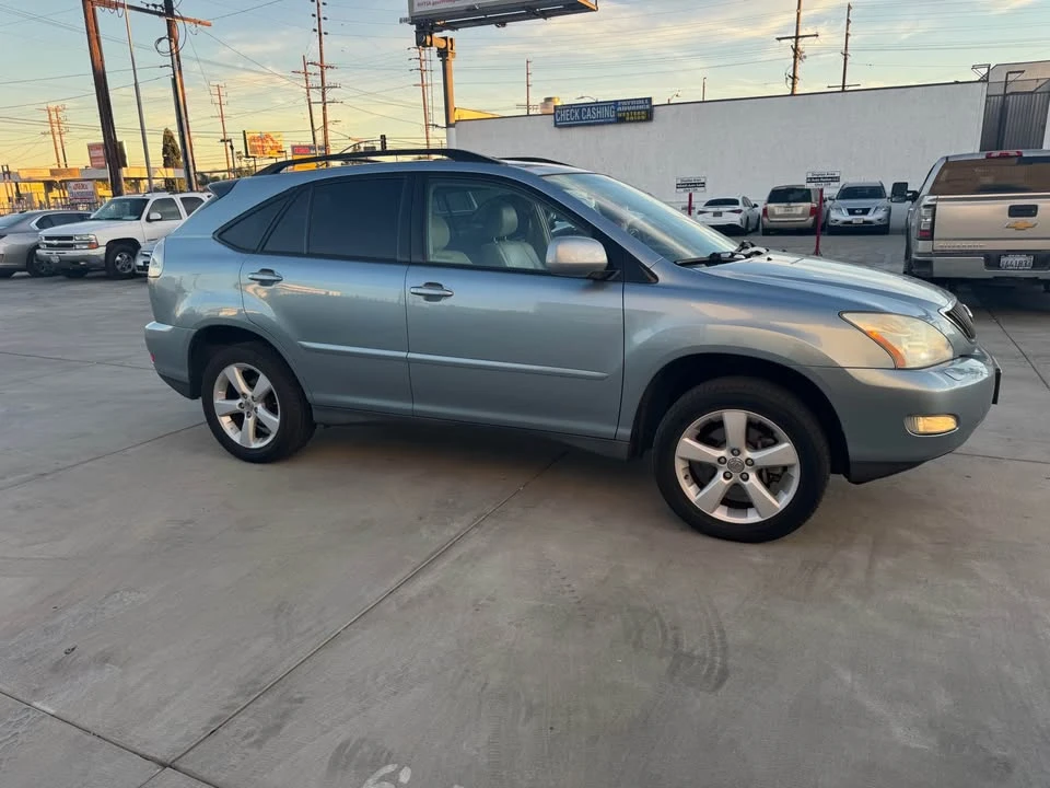 2007 Lexus RX 2nd Gen - Image 4 of 19