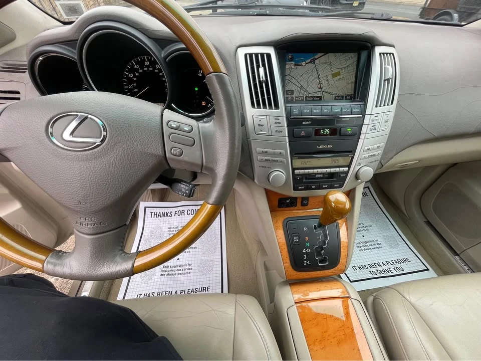 2007 Lexus RX 2nd Gen - Image 14 of 15