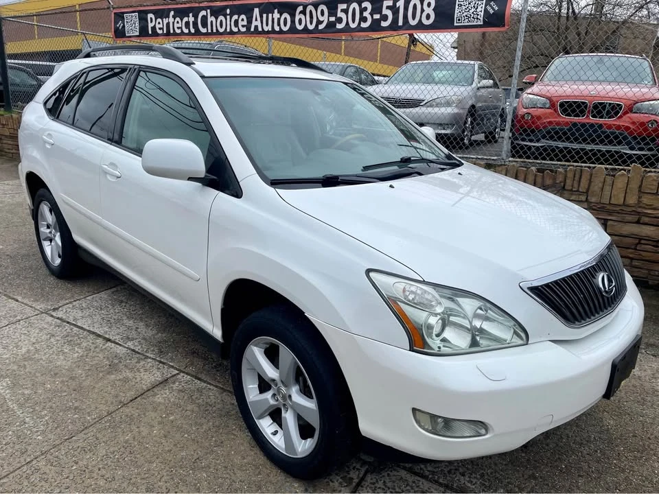 2007 Lexus RX 2nd Gen - Image 3 of 15