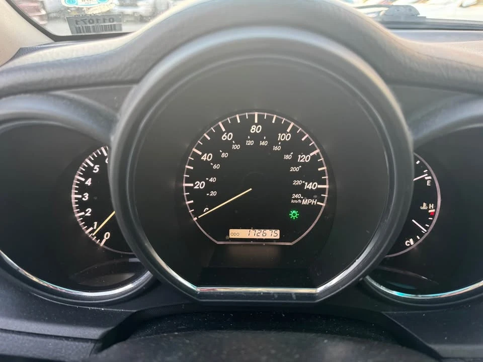 2007 Lexus RX 2nd Gen - Image 18 of 19