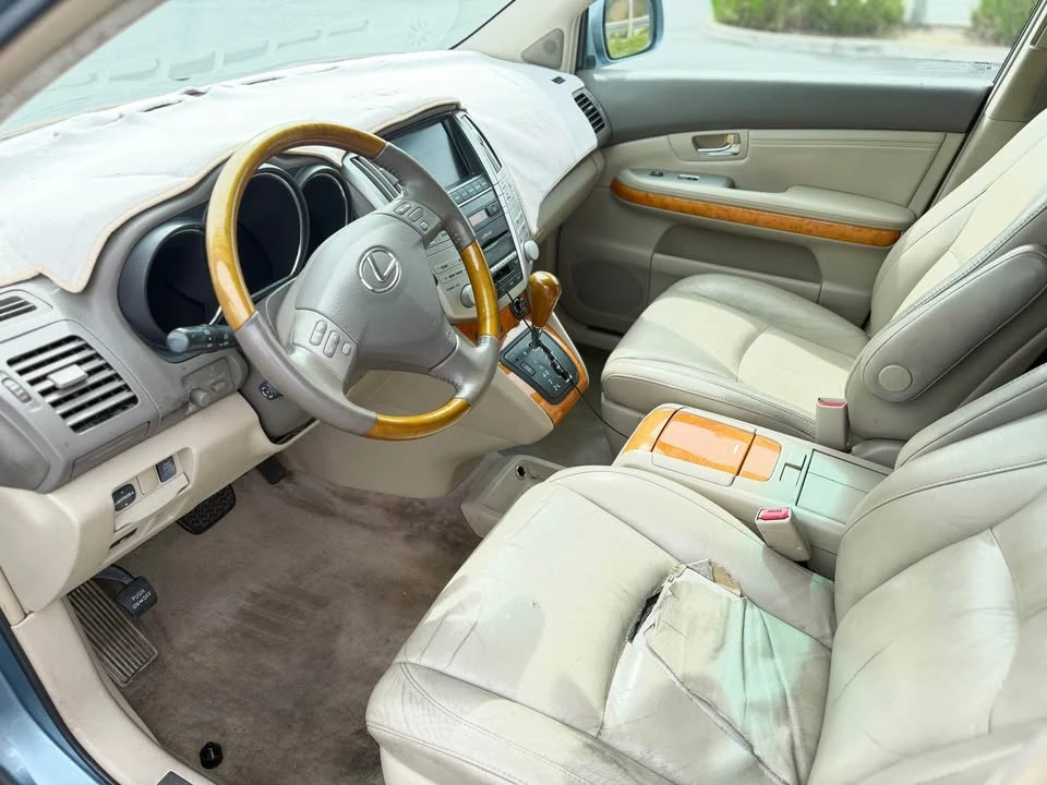 2007 Lexus RX 2nd Gen - Image 6 of 13