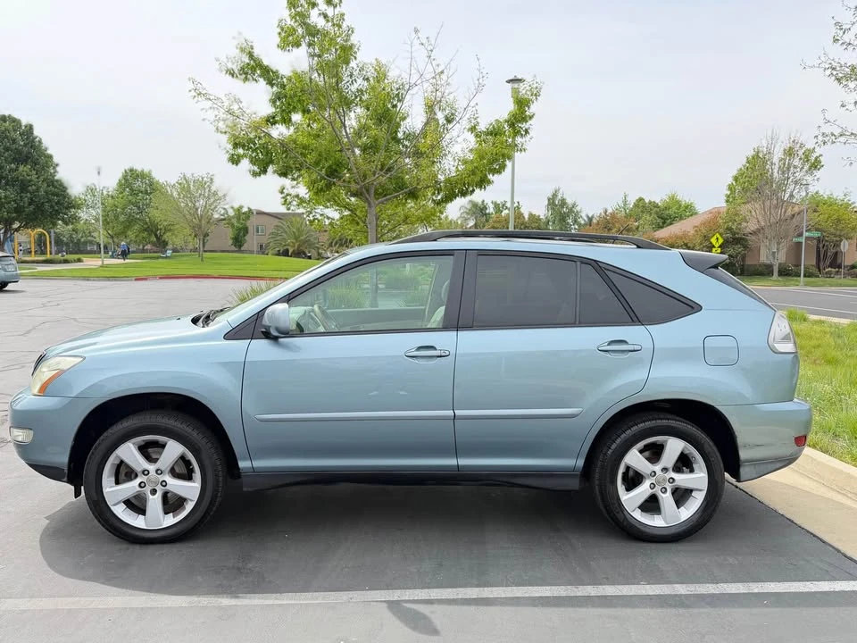 2007 Lexus RX 2nd Gen - Image 5 of 13