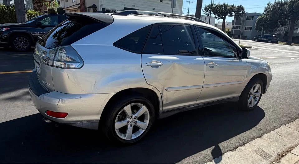 2007 Lexus RX 2nd Gen - Image 5 of 8